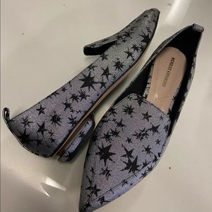 BNWT Nicholas Kirkwood 36/6 Silver Leaf Flats
